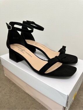 Chinese Laundry Women's Black Ankle-Strap Block Heel Sandals Velvety Feel Size 9